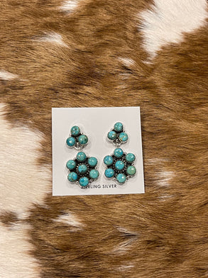 Cluster dangle earrings