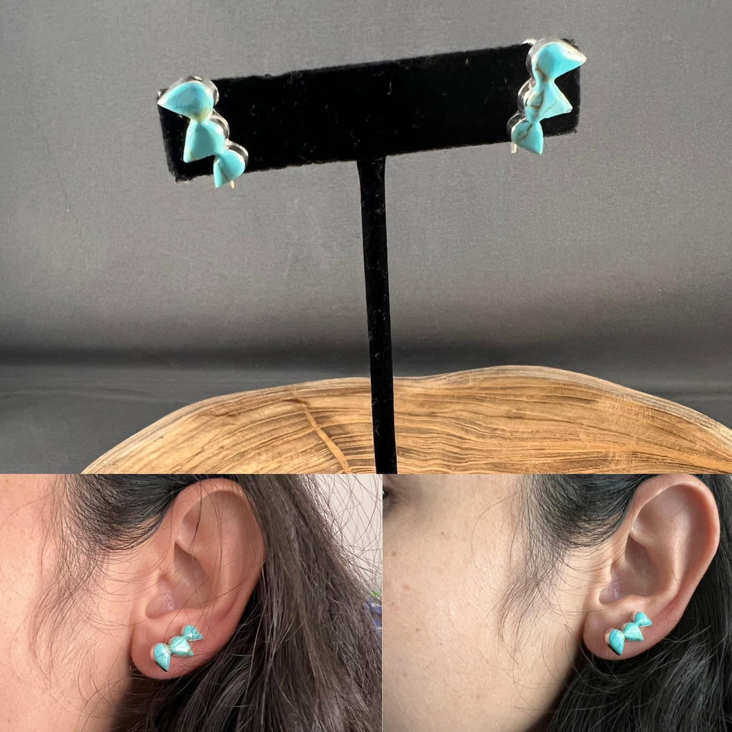 Small crawler earrings